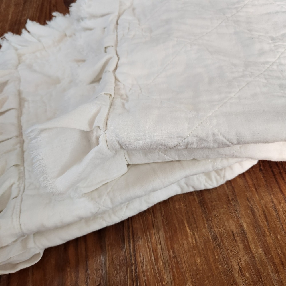 Pair of White Ruffle‎ Quilted Pillow Shams Standard Size 100% Cotton Shabby Chic